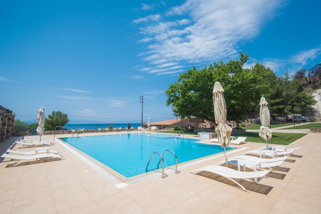 Kaminos Evia Hotel Límni Buitenkant foto